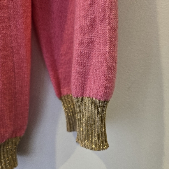 Gucci Pink Cashmere Sweater with Gold Trim Size XS - Picture 4 of 6
